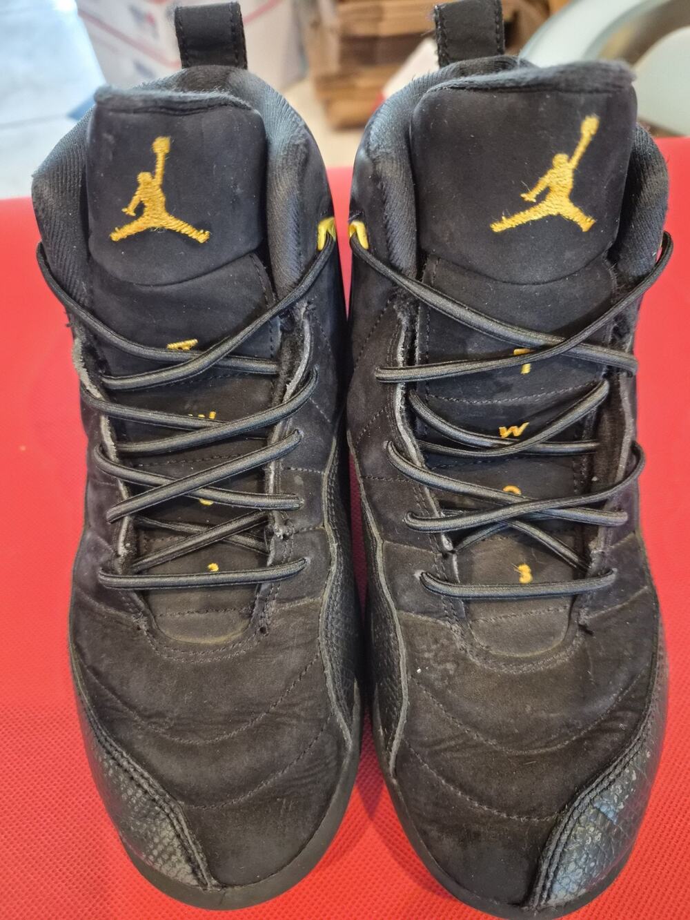 Jordan Black/Gold Mid Top Lace-Up Childrens Athletic Basketball Sneakers Size 3